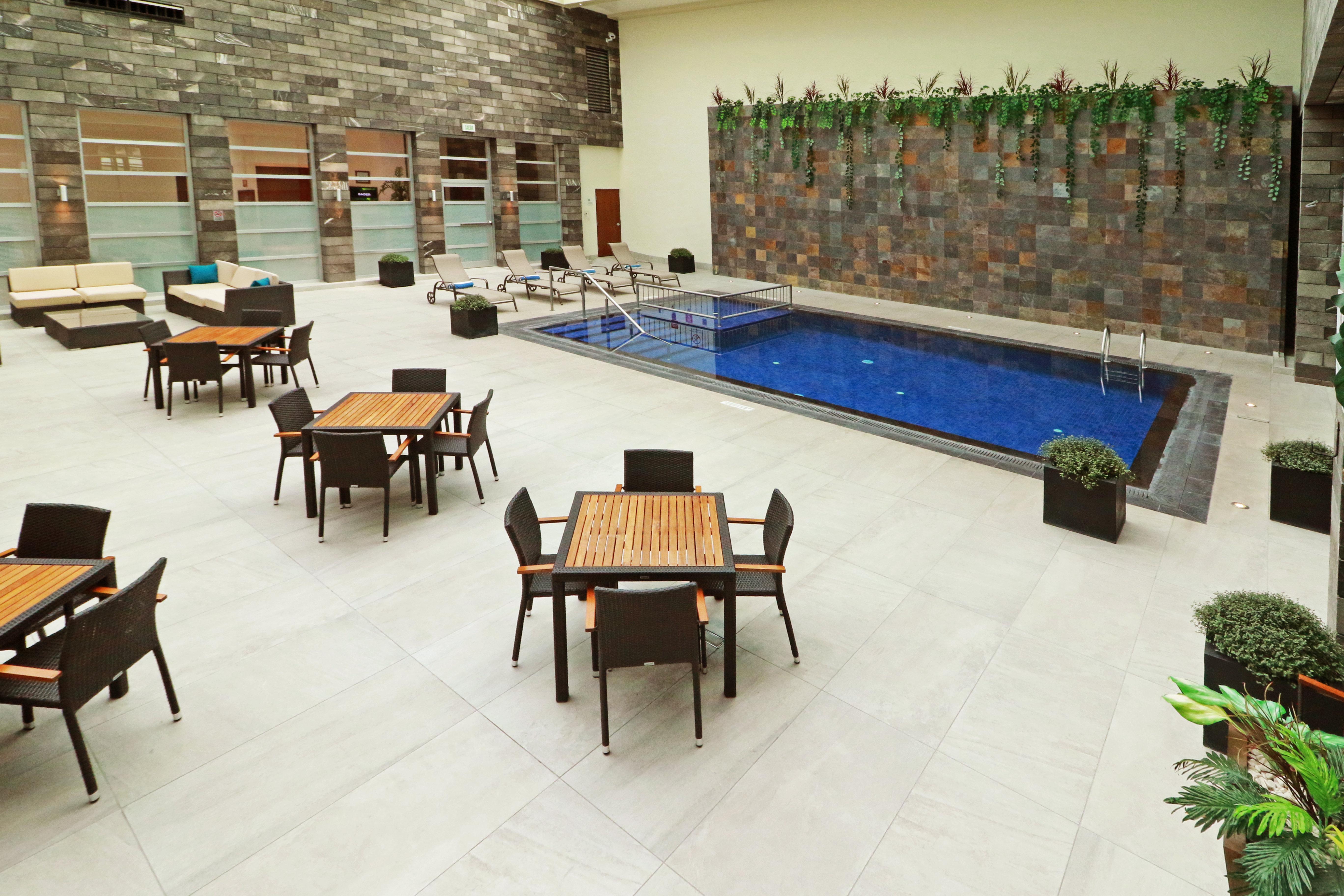 Holiday Inn & Suites Plaza Mayor By Ihg León Zewnętrze zdjęcie